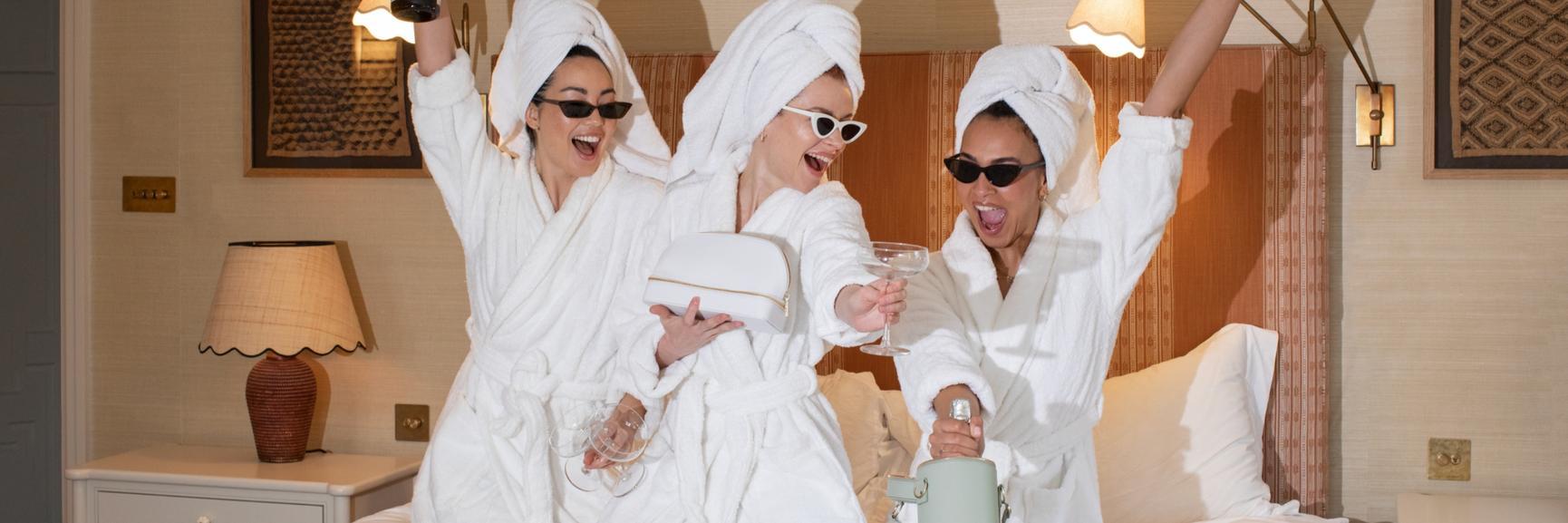Bridesmaid Proposal Ideas: 5 Best Gifts for Bridesmaids